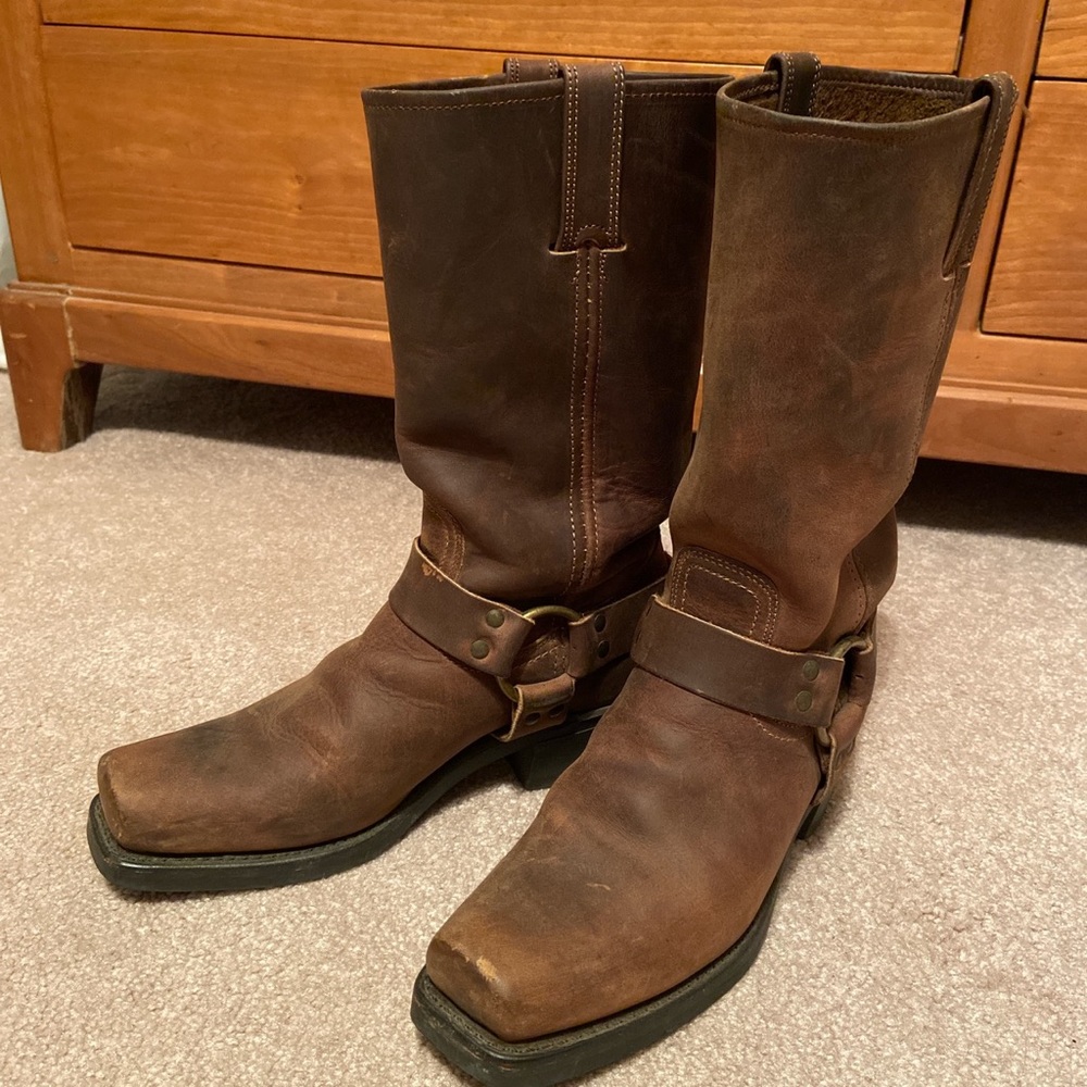 Frye Harness 12R Boots